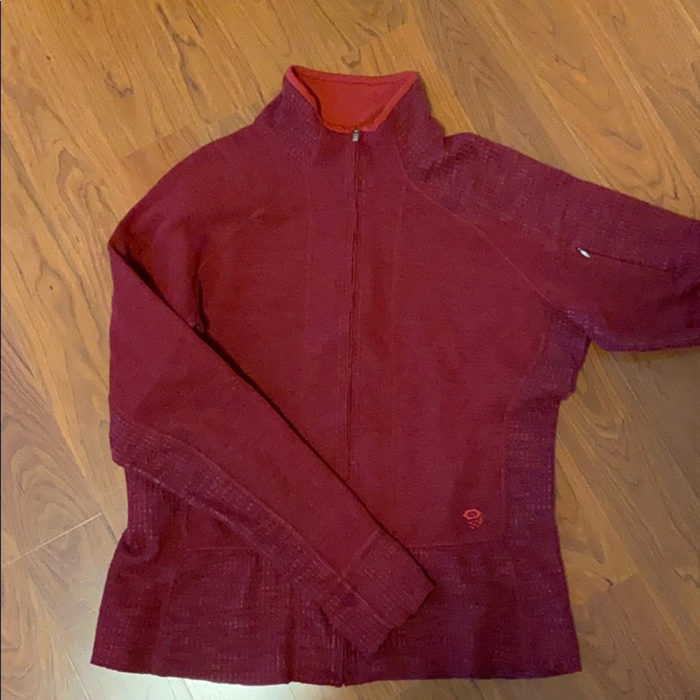 Mountain Hardwear zip up
